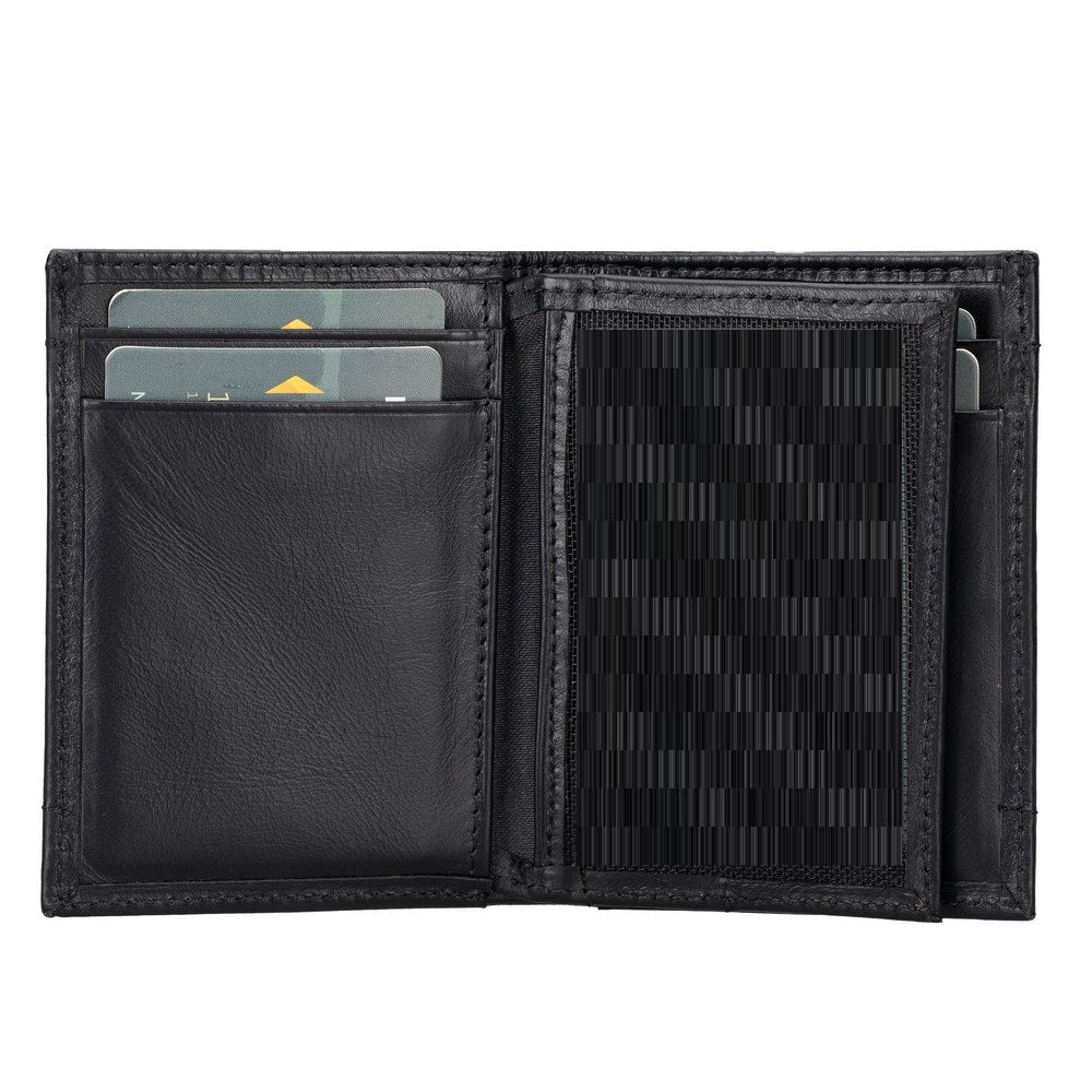 Airmakani Leather Card Holder With Airtag Slot