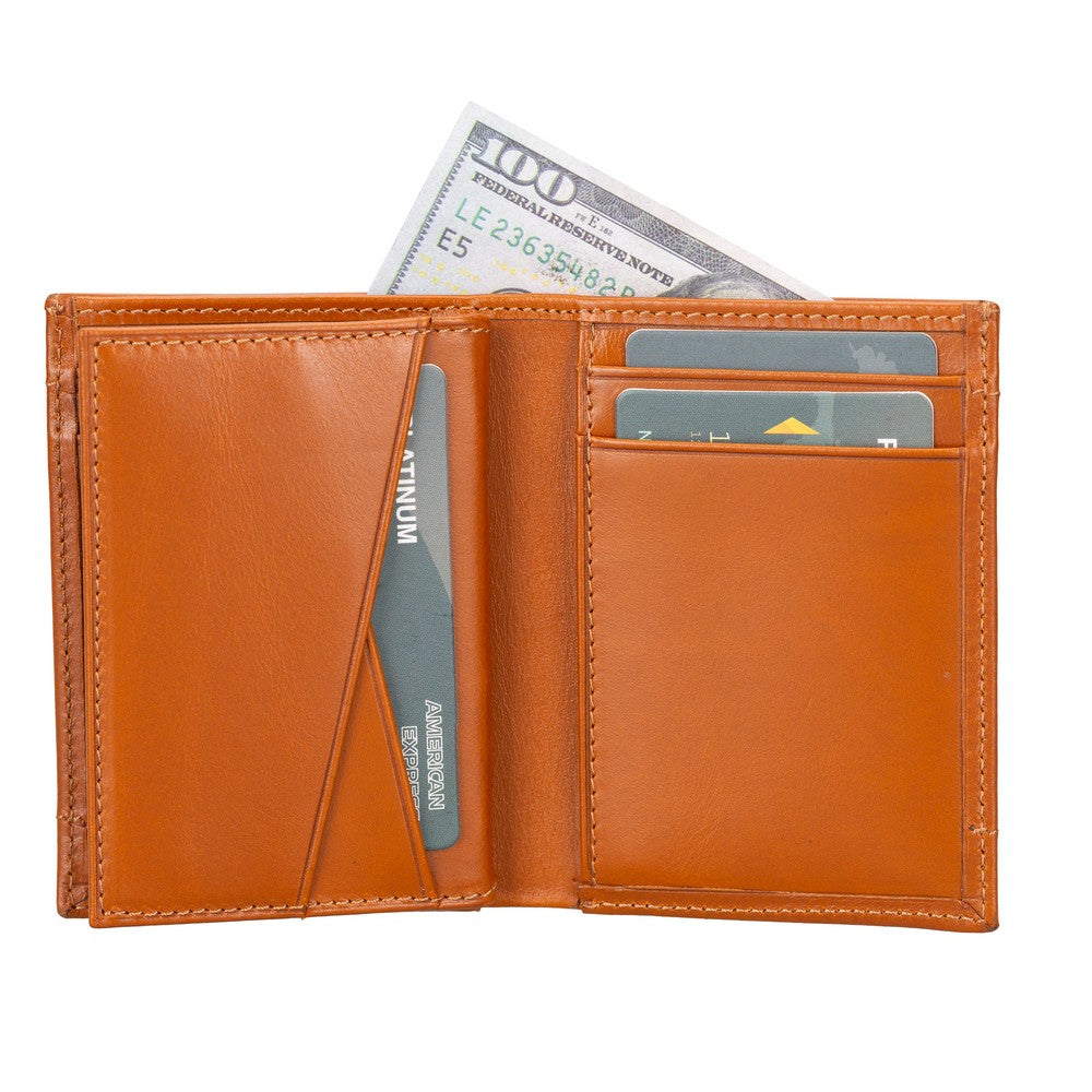 Airmakani Leather Card Holder With Airtag Slot