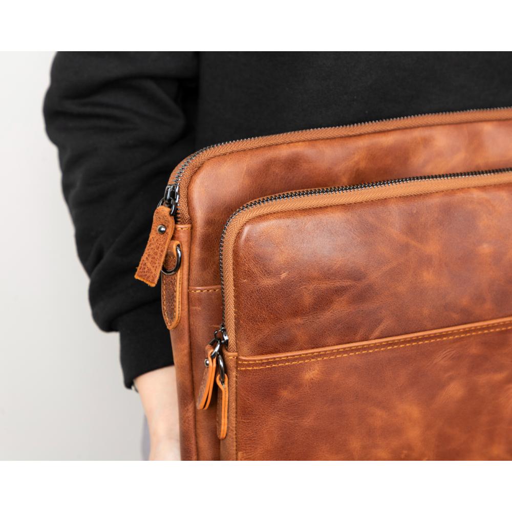 Leeds Leather Laptop Macbook Tablet Sleeve Case