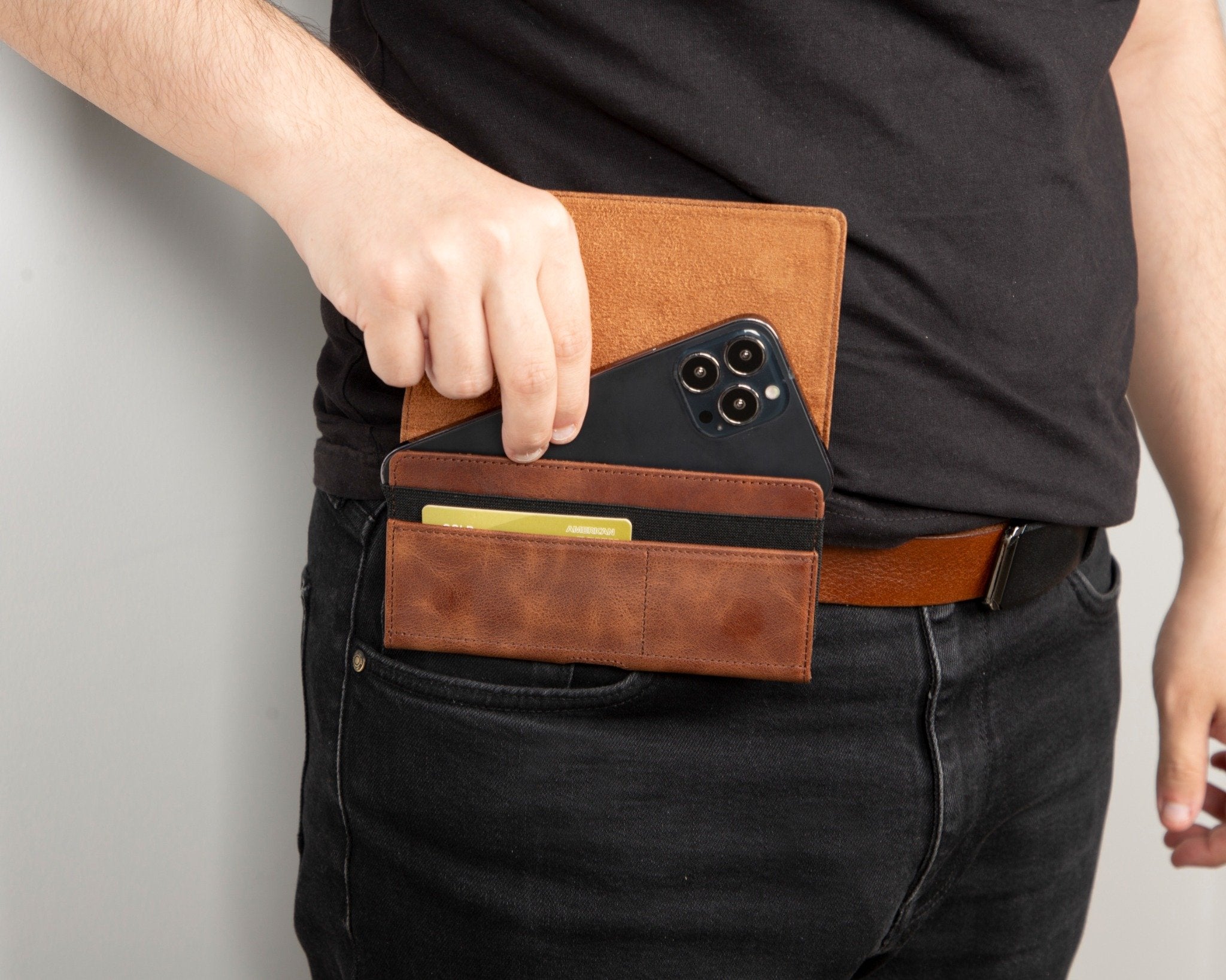 Leather Phone Holster with Magnetic Closure Pouch Metal Belt 6.1" or 6.9"