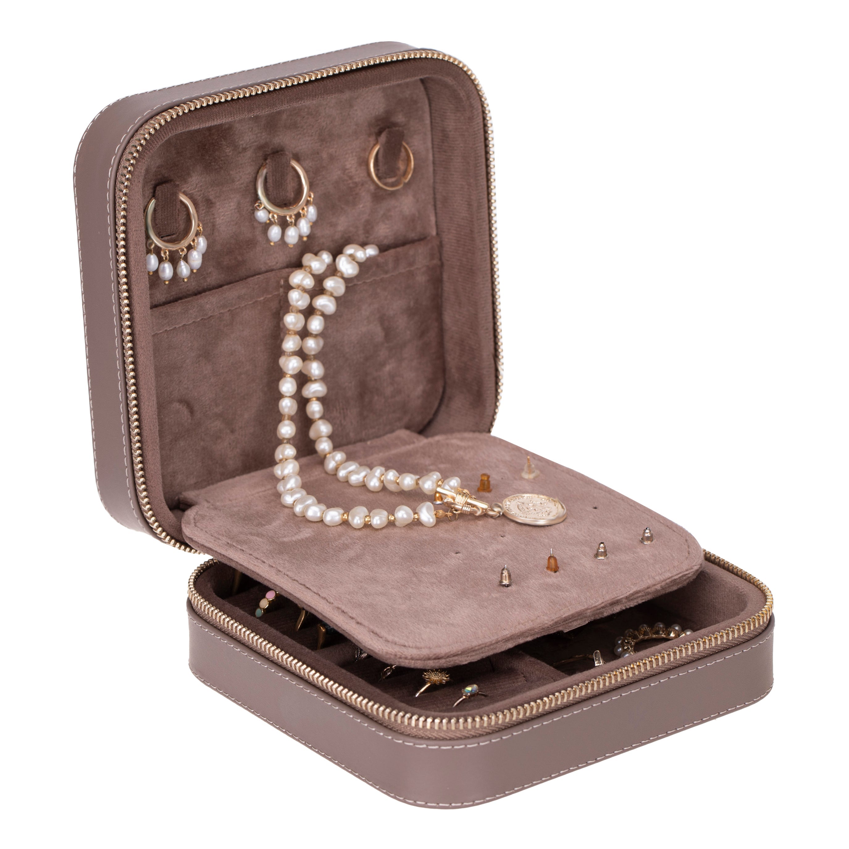 Amanda Leather Jewelry Box – Elegance Meets Organization