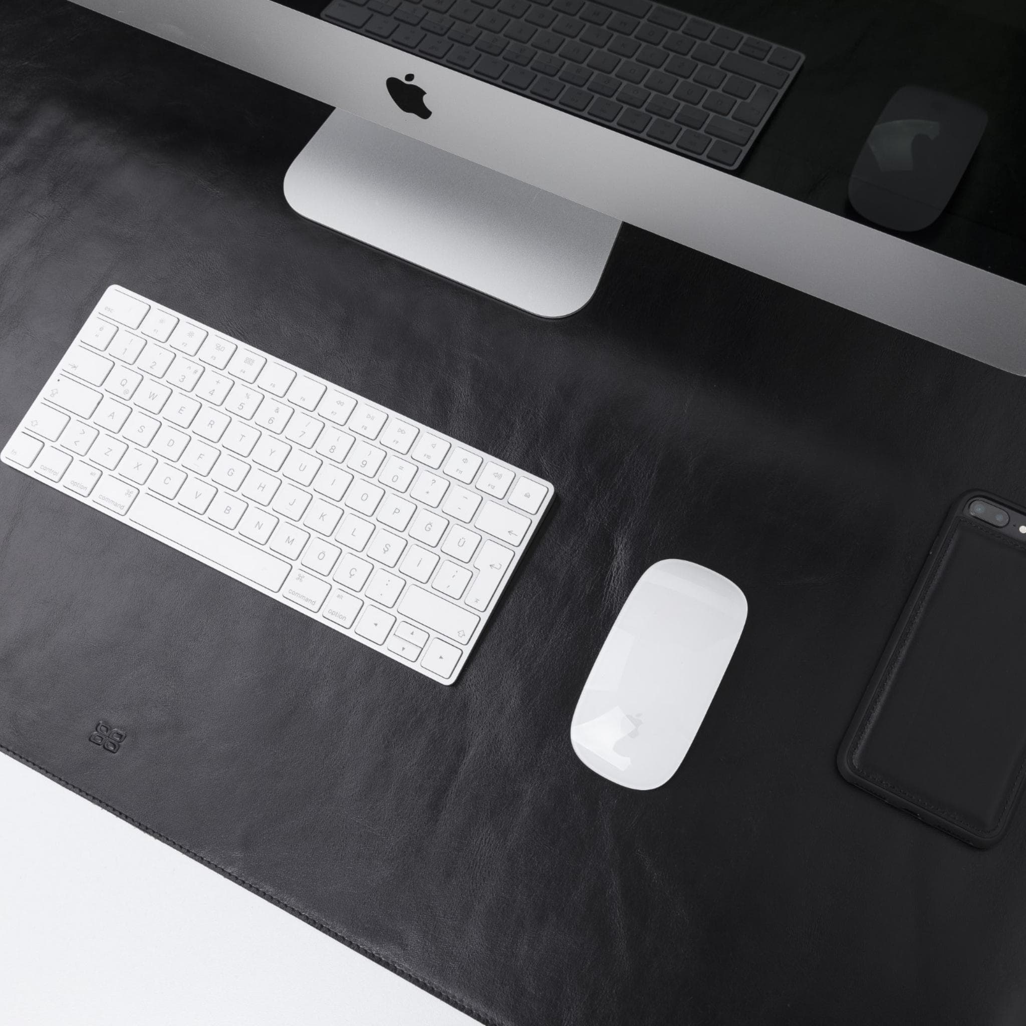 Customizable Full Grain Leather Desk Mat Bouletta LTD