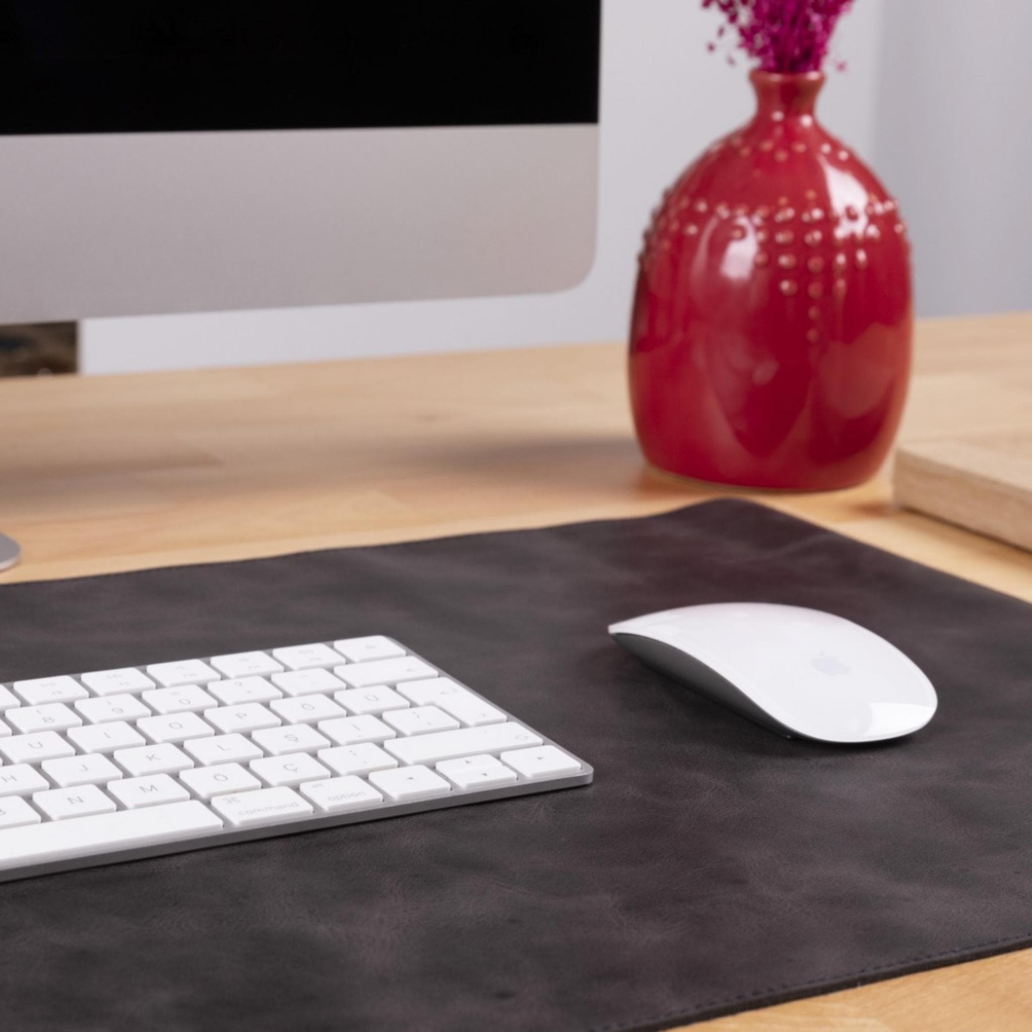 Customizable Full Grain Leather Desk Mat Bouletta LTD